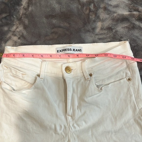 White jeans - Picture 3 of 5